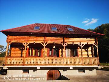 Фото Гостевой дом Casa de peste râu г. Copalnic Mănăştur 4